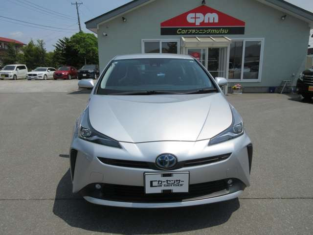 プリウス1.8 S E-Four 4WD