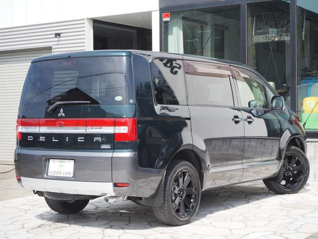 ご安心下さい!!当店は大型指定工場と業務提携しております!!納車前点検、車内清掃には特に自信があります!是非お客様のその目でご確認下さい♪