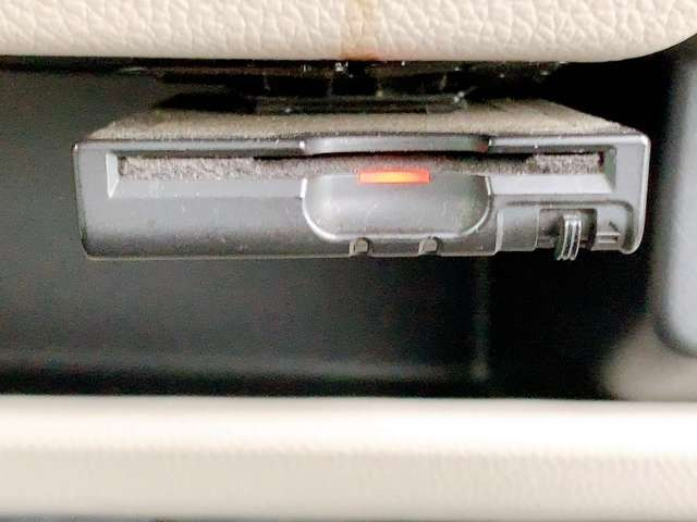 【ETC】高速道路の料金所はストレスなく通過!遠方へのお出かけには必須のアイテムです!当店でセットアップ実施しておりますのでご納車当日からご利用いただけます!