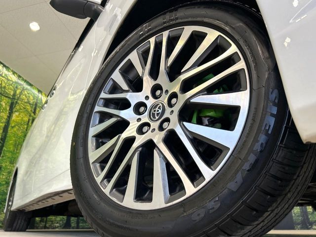 �y����18�C���`�A���~�z�C�[���z�O�ςɃ}�b�`���������A���~�z�C�[���𑕒����Ă���܂��B�e��ЊO�A���~�z�C�[����A�X�^�b�h���X�^�C�����戵�����Ă���܂��B���񂲑��k����������