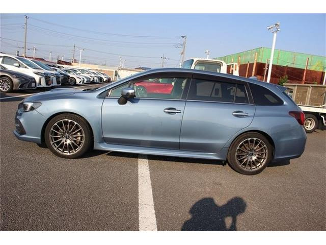 ���Ǝҗl�ւ̔̔��͂��f�肳���Ă��������܂��B �Ԍ������ԗ��̏ꍇ�́A�Ԍ����擾�������x�������z�ŕ\�����Ă���܂��B