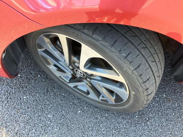 純正アルミホイール