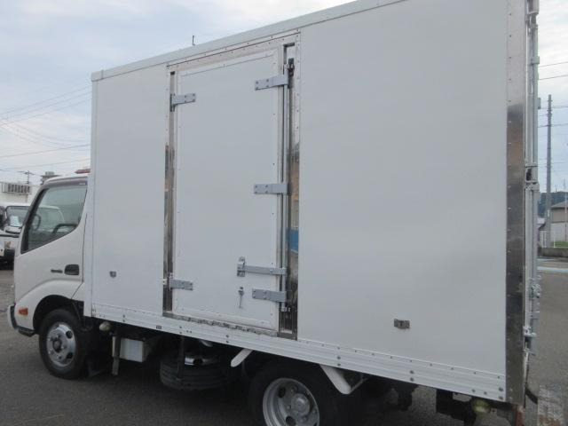 デュトロ保冷車