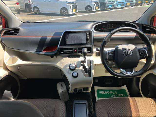 全体的にキレイな内装です