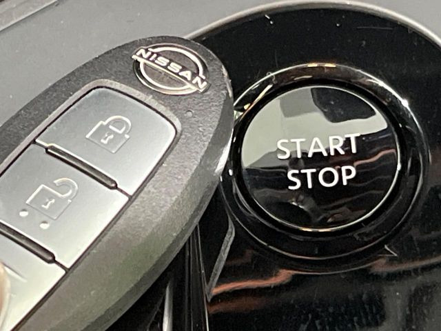 �y�C���e���W�F���g�L�[�z�J�o����|�P�b�g�ɓ��ꂽ�܂܂ł��h�A�̎{���E�������\�ȃX�}�[�g�L�[�𑕔��B�G���W���̃I���E�I�t�����J�M�����o���K�v����������Ƃ��Ă��֗��ł���