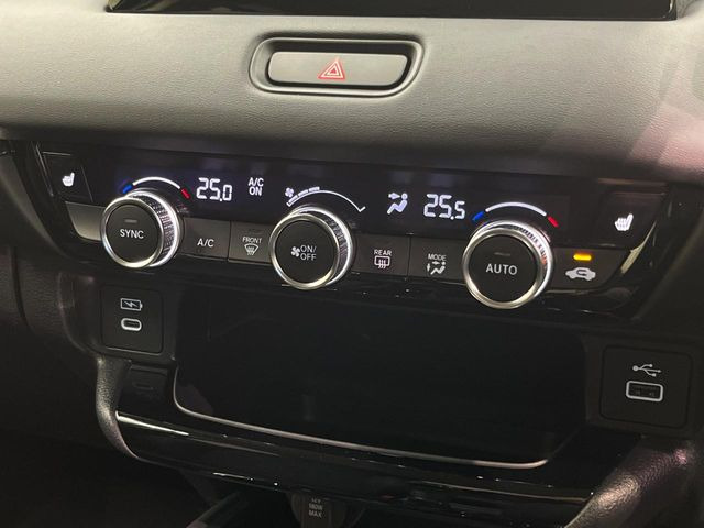 �y���E�Ɨ��^�t���I�[�g�G�A�R���z�^�]�ȂƏ���Ȃł��ꂼ�ꂨ�D�݂̉��x�ɐݒ�\�B����҂ɂ��z�������A���K�ȋ󒲂����͂��v���܂��B