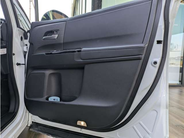 オデッセイ2.0 e:HEV アブソルート EX