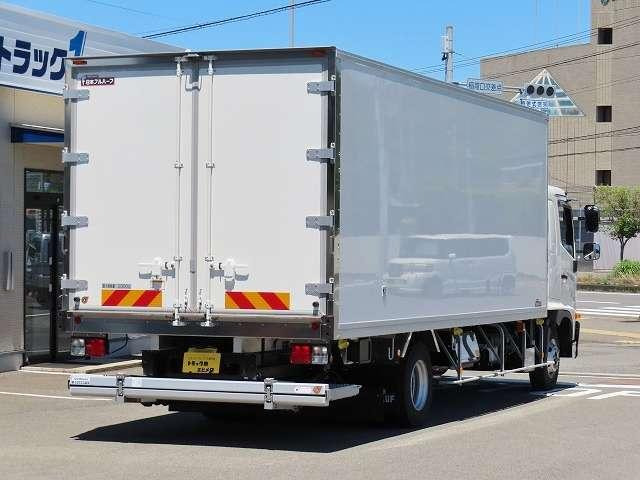 レンジャー冷蔵冷凍車