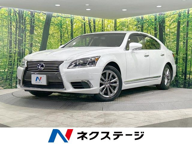 LS(レクサス) 600h バージョンC Iパッケージ 4WD 中古車画像