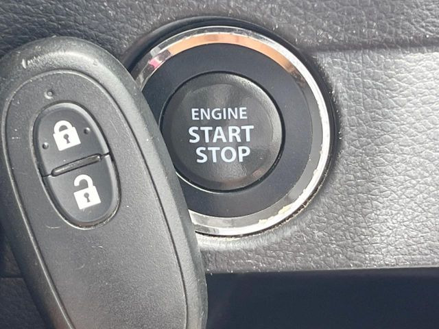 �y�L�[���X�X�^�[�g�V�X�e���z�J�o����|�P�b�g�ɓ��ꂽ�܂܂ł��h�A�̎{���E�������\�ȃX�}�[�g�L�[�𑕔��B�G���W���̃I���E�I�t�����J�M�����o���K�v����������Ƃ��Ă��֗��ł���