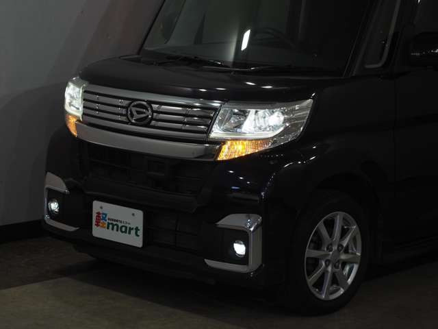 軽マートは、兵庫県高砂市の国道2号線沿いにあります!大きな『軽』の文字の看板が目印です♪皆様のご来店を心よりお待ちしております!!