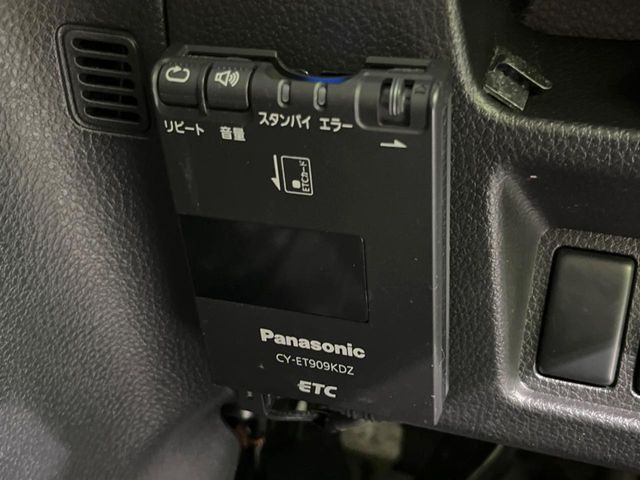 【ETC】高速道路の料金所をストレスなく通過!話題のスポットやサービスエリアに多い「スマートIC」利用時は必須のアイテムです。当店でセットアップを実施、ご納車当日からすぐにご利用いただけます!