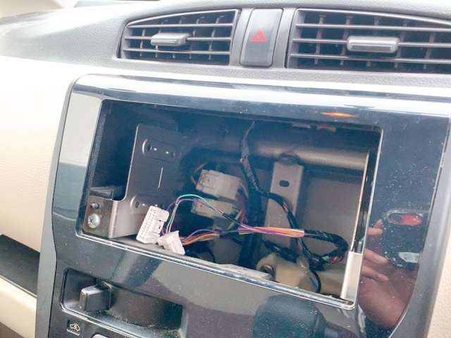 ���D�݂̃J�[�i�r�ւ̃J�X�^�����������������܂�!����]�̍ۂɂ͓��X�X�^�b�t�܂ł��C�y�ɂ����k��������