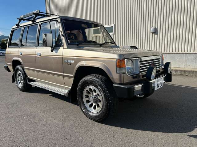 パジェロ2.5 ミッドルーフ エクシード ディーゼル 4WD