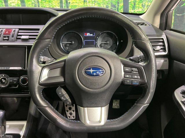 �y�����v�����X�e�A�����O�z�㎿�Ȋv���g�p���邱�ƂŁA��ɂ����������݂ƂĂ��^�]���₷���n���h���ł���