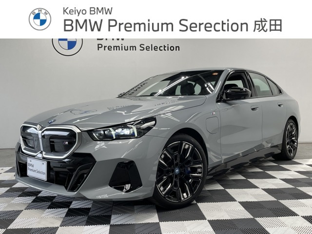 i5M60 xドライブ 4WD