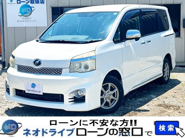 ヴォクシー(トヨタ) 2.0 ZS 煌III 4WD　1年保証 両側Pスラ 後席モニター Bカメ 中古車画像