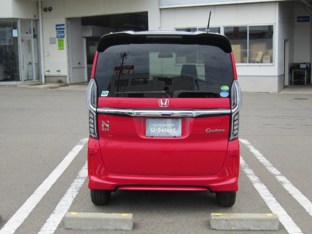 N-BOXカスタムL ターボ 4WD