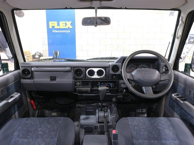 ランドクルーザー704.2 ZX ディーゼル 4WD