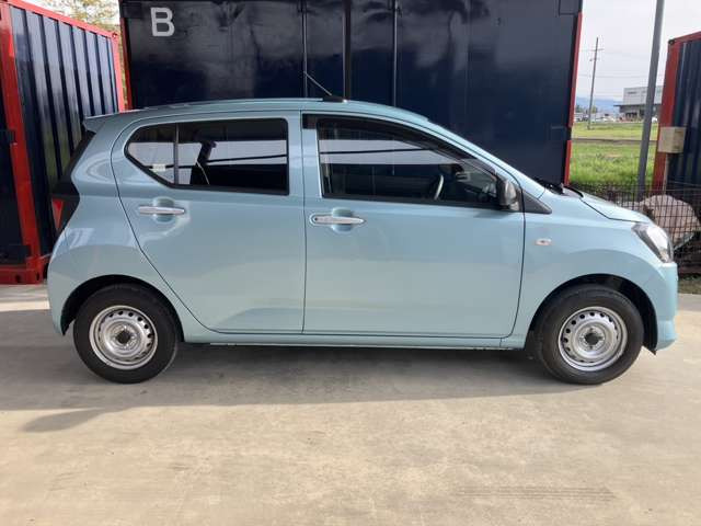 ピクシスエポックB SAIII 4WD