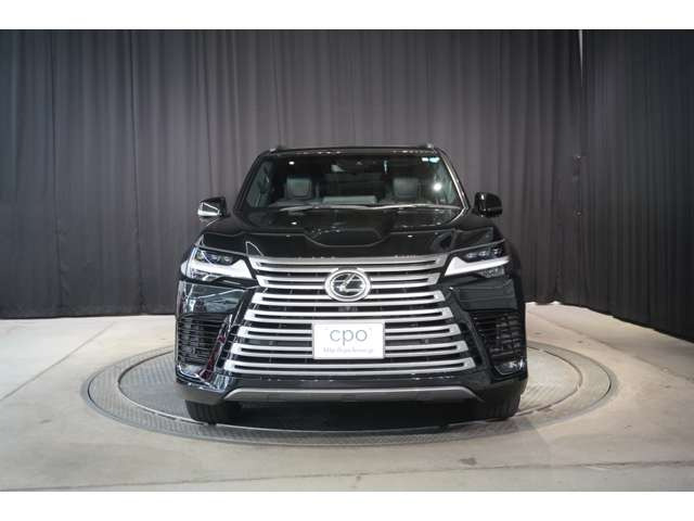 LX600 エグゼクティブ 4WD