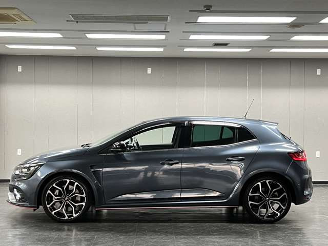 �y�c�Ǝ��ԁz10:00�[19:00�����T���j���A��x�B�N���N�n���^�A�x���̉c�Ƃ͂��d�b�ɂĂ��₢���킹�������B