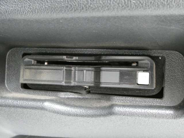 今では当たり前のETC♪高速道路の料金所も楽々通過!!