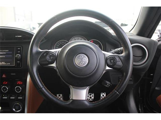 ���Ǝҗl�ւ̔̔��͂��f�肳���Ă��������܂��B �Ԍ������ԗ��̏ꍇ�́A�Ԍ����擾�������x�������z�ŕ\�����Ă���܂��B