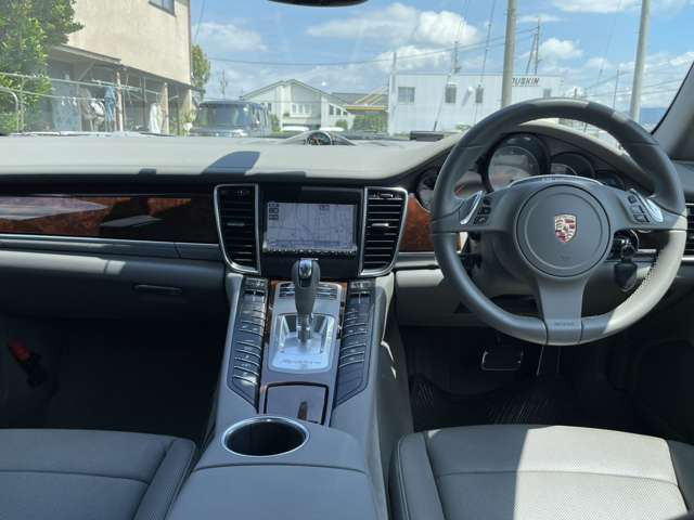 パナメーラS PDK