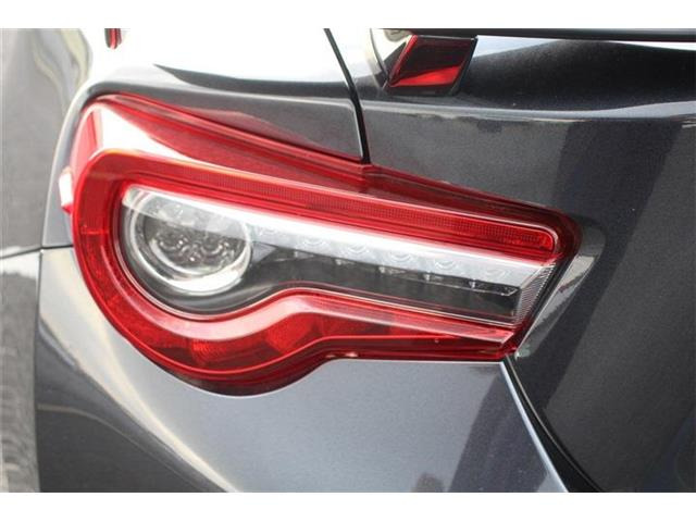 ���Ǝҗl�ւ̔̔��͂��f�肳���Ă��������܂��B �Ԍ������ԗ��̏ꍇ�́A�Ԍ����擾�������x�������z�ŕ\�����Ă���܂��B