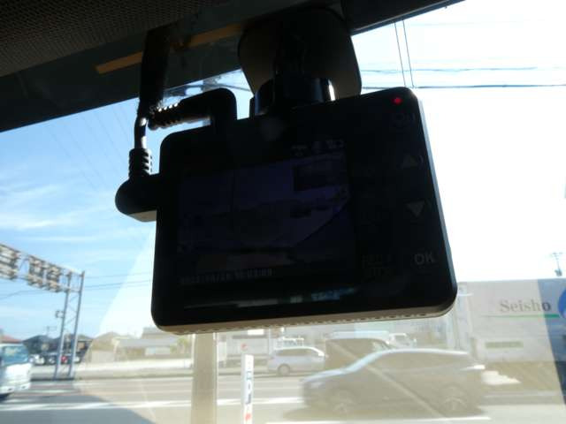 ���ł͕K���i�̃h���C�u���R�[�_�[��������̎��̏؋���!!�O��^�C�v�̎�舵����������܂��􂨋C�y�ɂ����k�������܂���