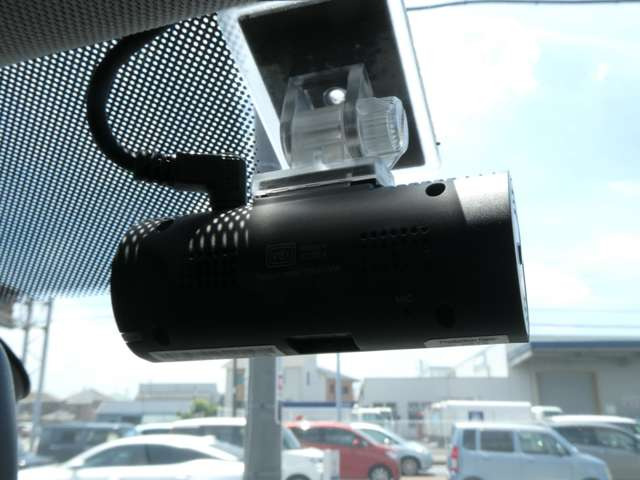 ���ł͕K���i�̃h���C�u���R�[�_�[��������̎��̏؋���!!�O��^�C�v�̎�舵����������܂��􂨋C�y�ɂ����k�������܂���