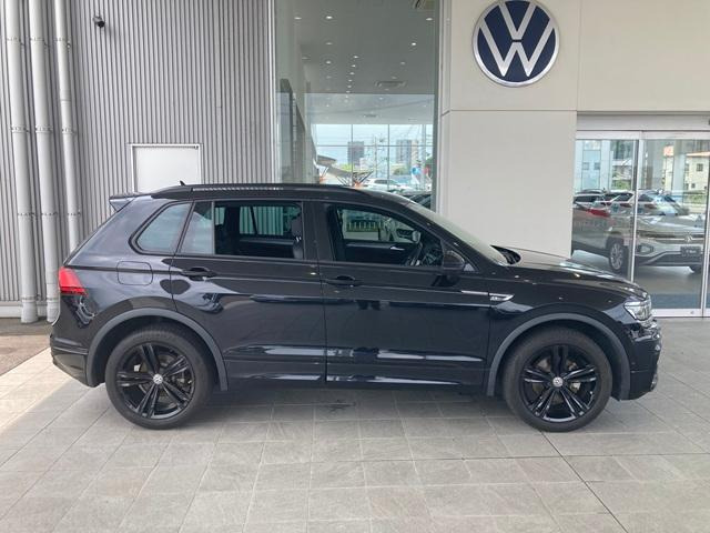 ティグアンTDI 4モーション Rライン ブラックスタイル ディーゼル 4WD