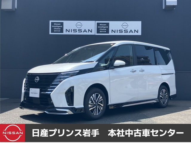 セレナ1.4 e-4ORCE ハイウェイスターV 4WD