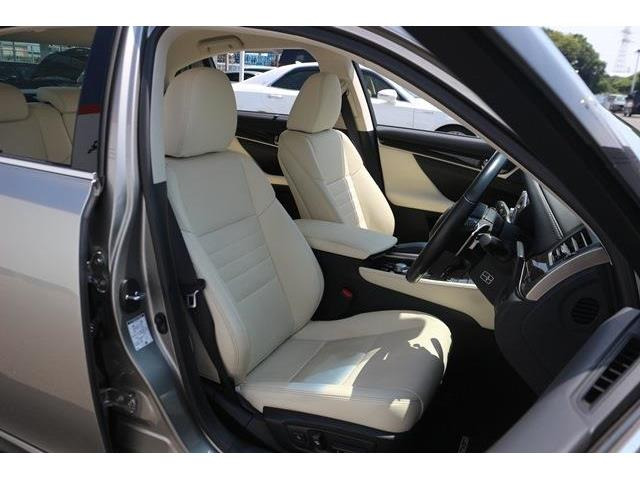 ���Ǝҗl�ւ̔̔��͂��f�肳���Ă��������܂��B �Ԍ������ԗ��̏ꍇ�́A�Ԍ����擾�������x�������z�ŕ\�����Ă���܂��B