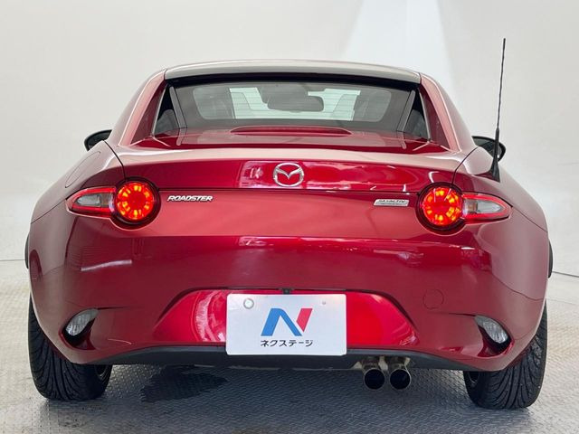 安心の最長10年・走行無制限保証(有償)をご用意。保証内容も充実はもちろん、無料点検&オイル交換や、年中無休の全国・24時間ロードサービスも付帯されておりますのでご安心下さい。