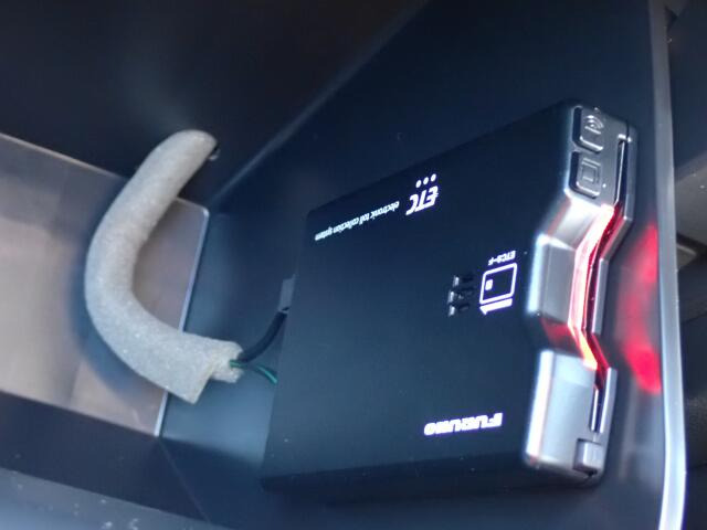 ETCも装備しています。ノンストップで料金所を通過できます。うれしい装備ですよね。