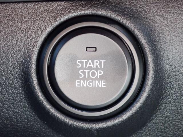 プッシュスタートでエンジン始動♪