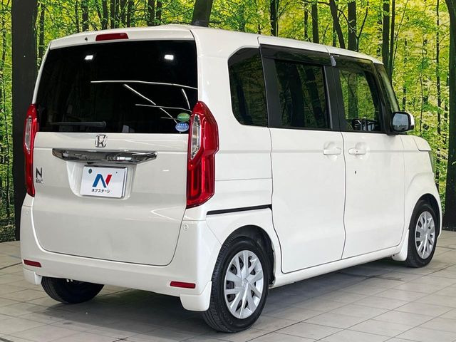 ☆全国のネクステージからお取り寄せが可能※!遠方の店舗に展示してあるクルマが気になる場合も、最寄りの店舗でご覧いただくことが可能です!是非私たちに要望をお聞かせください!※別途費用