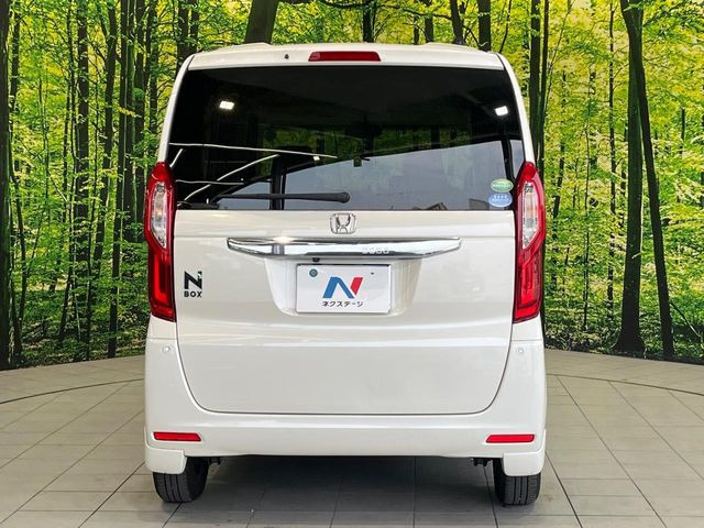 安心の最長10年・走行無制限保証(有償)をご用意。保証内容も充実はもちろん、無料点検&オイル交換や、年中無休の全国・24時間ロードサービスも付帯されておりますのでご安心下さい。