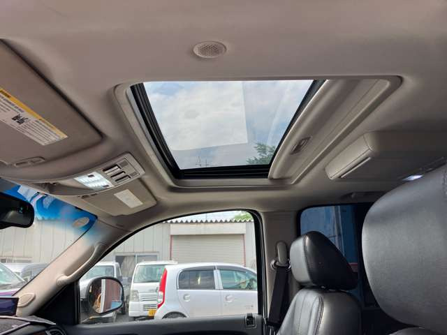 ユーコンデナリ 6.2 V8 4WD