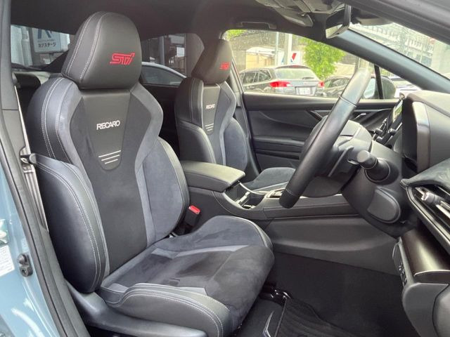 �yRECARO���o�P�b�g�V�[�g�z�l�ԍH�w�Ɋ�Â����ʈ����z�ɂ���č��ւ̕��S�Ⓑ���ԉ^�]���̔�J�������y������ڂŃ��J���Ƃ킩��X�|�[�e�B�ȃ��b�N�X�������ł��B