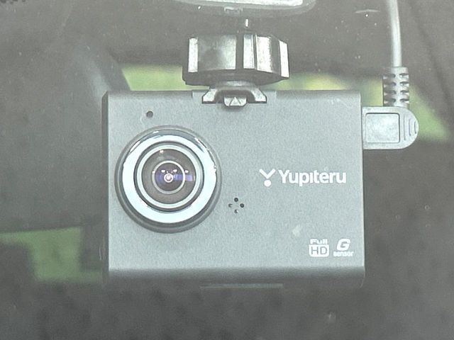 �y�h���C�u���R�[�_�[�z���S�E���S�ȃJ�[���C�t�ɕK�{�̃h���C�u���R�[�_�[�𑕔�!���s���͂������A������^�]�⎖�̂ɑ��������ۂ̏󋵂��f���ŋL�^���A����̃��X�N�ɔ����܂��B