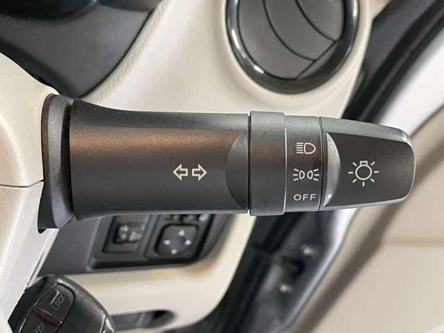 お車の機能や安全装備に関して気になる方は、ぜひ一度ご来店ください!その場でスタッフがご説明可能です!