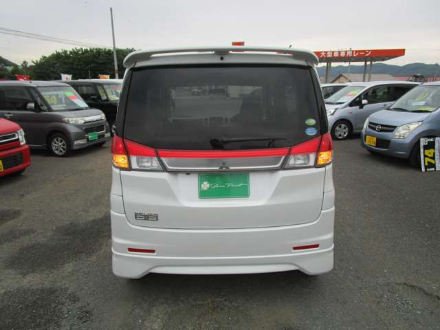 �o�b�N�J����!���Ԃ����߂ĉ^�]����邩����o�b�N���삪���̂��q�l�ɂ̓I�X�X���̑����ł�!