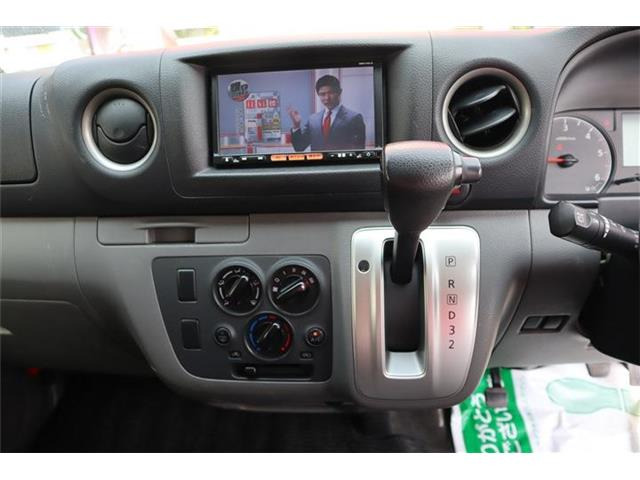 �i�r���Ă��܂�!CD��DVD�Đ��ł��܂�!