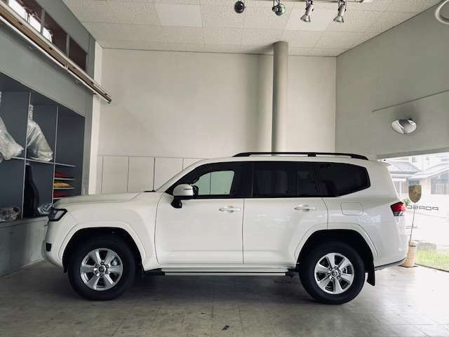 ランドクルーザー3003.5 GX 4WD