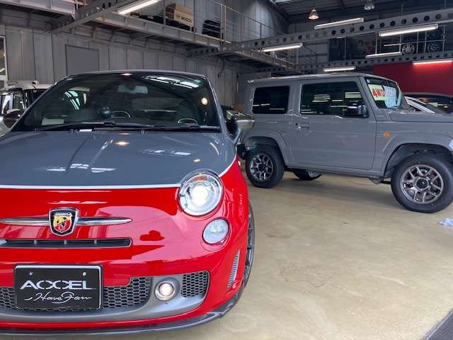 アバルト595ツーリズモ