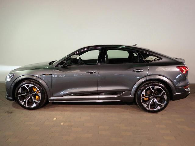 e-tron Sスポーツバック4WD