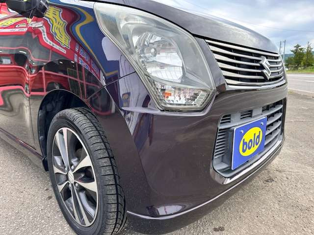 ライトも綺麗で夜のドライブも安心安全です!